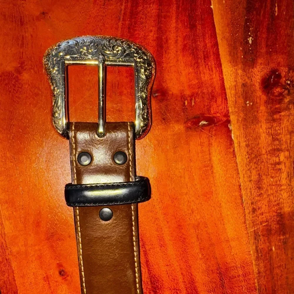 NOCONA MENS FABRIC INLAY AND CONCHOS LEATHER BELT